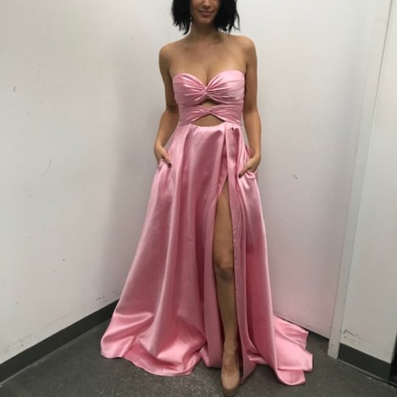 Jovani 1815A - Picture 1 of 4